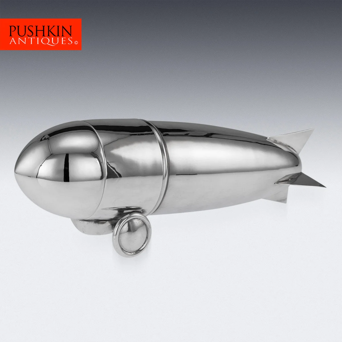SUPERB 20thC ART DECO SILVER PLATED ZEPPELIN COCKTAIL SHAKER